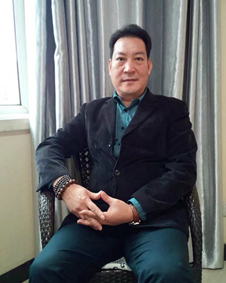 李先生