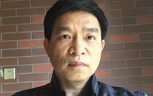 李先生