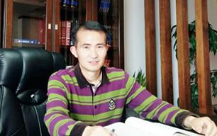 李先生