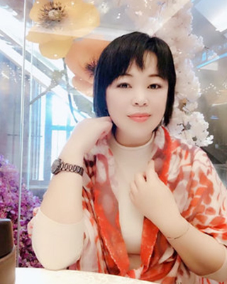 張女士