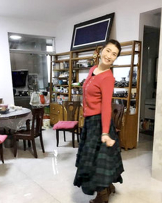 鄒女士