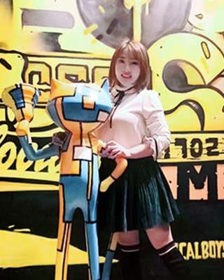 陳女士
