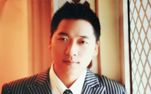 李先生
