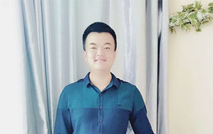 李先生
