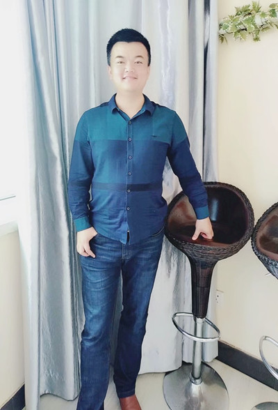 李先生