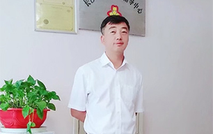 湯先生