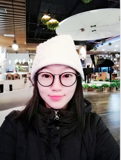 石女士