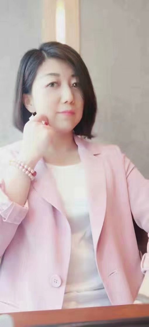 韓女士
