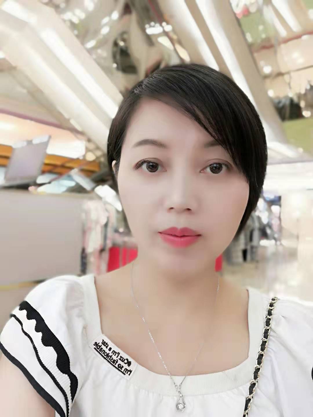 陳女士