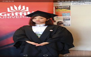 黃小姐