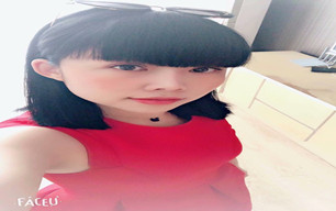 周女士