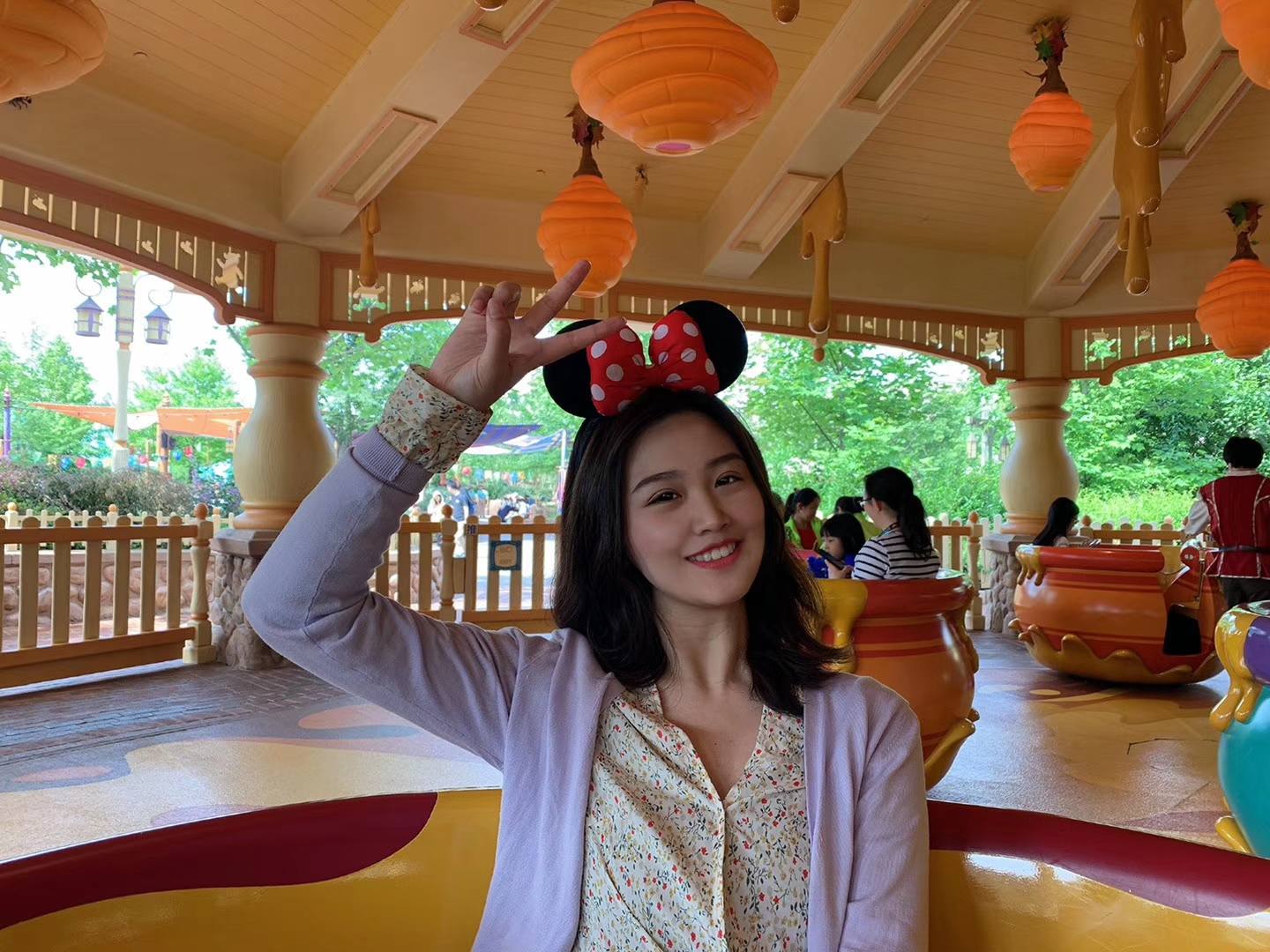 文小姐