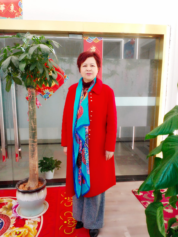 陳女士