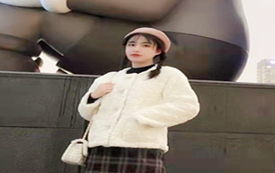 羅小姐