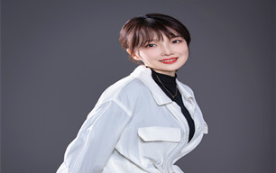 黃女士