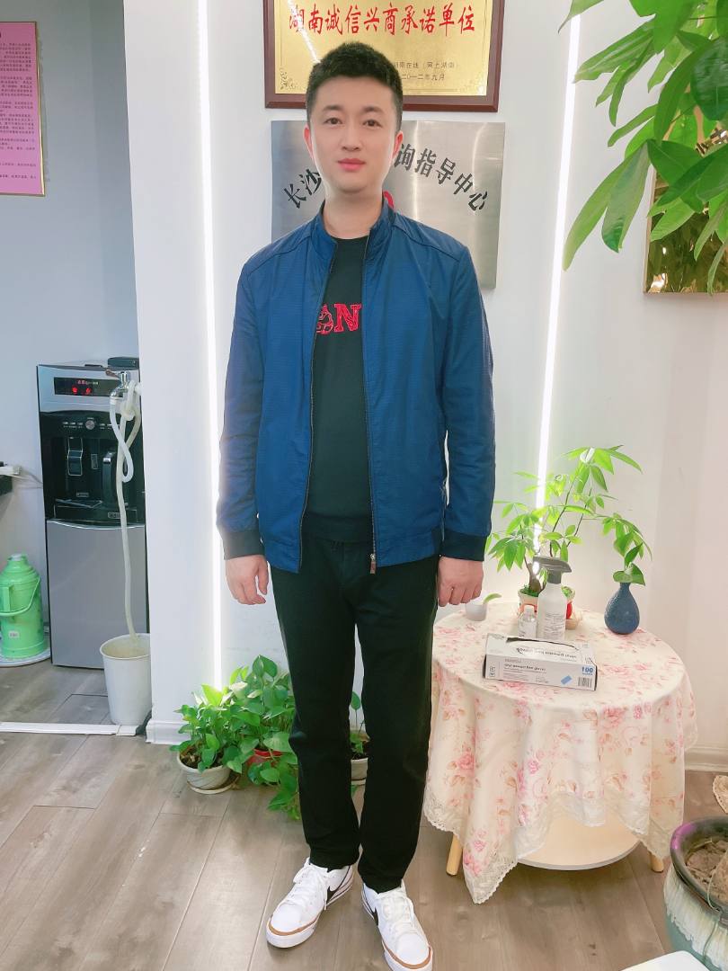 鄧先生