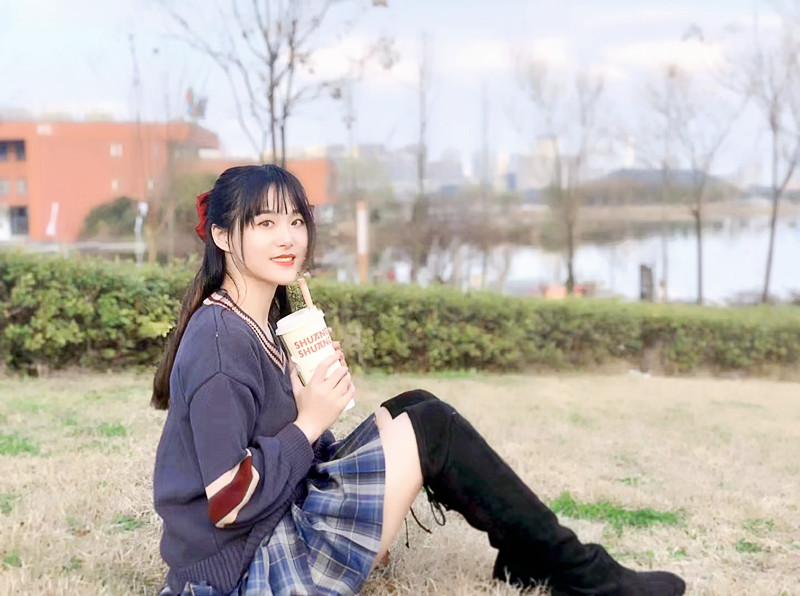李小姐