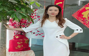 韓女士