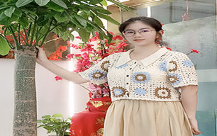 黃小姐
