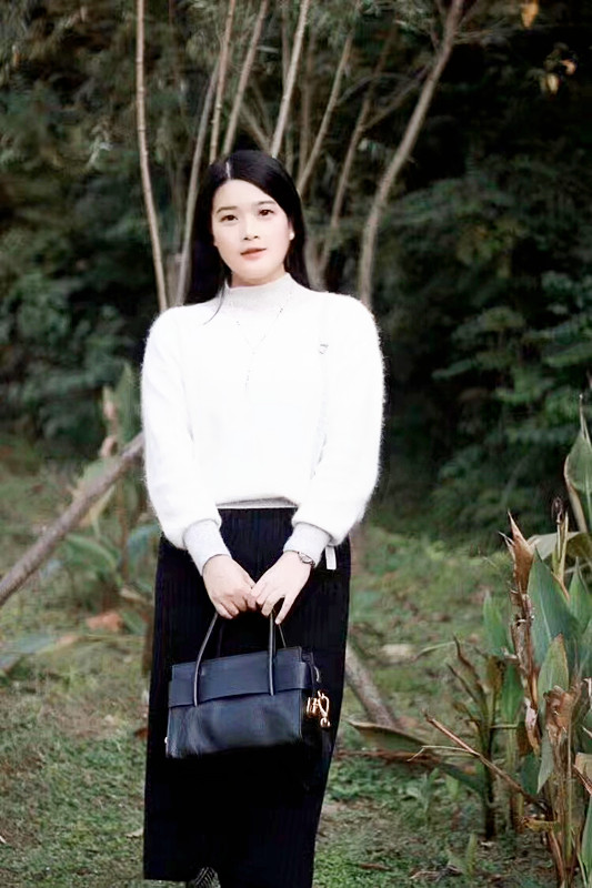 萬小姐