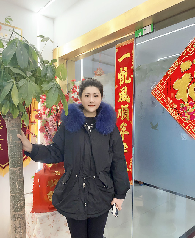 王女士