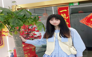 楊小姐