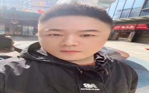 易先生