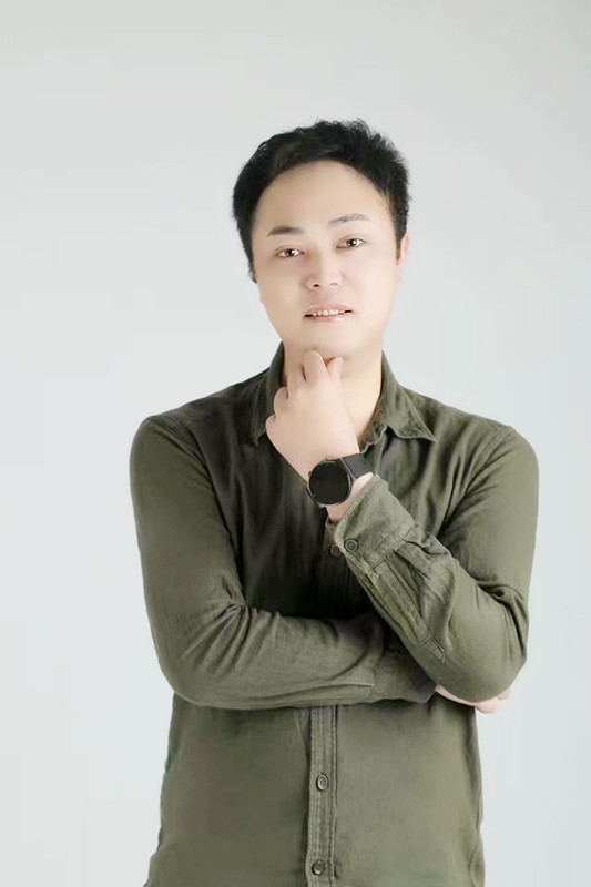 李先生