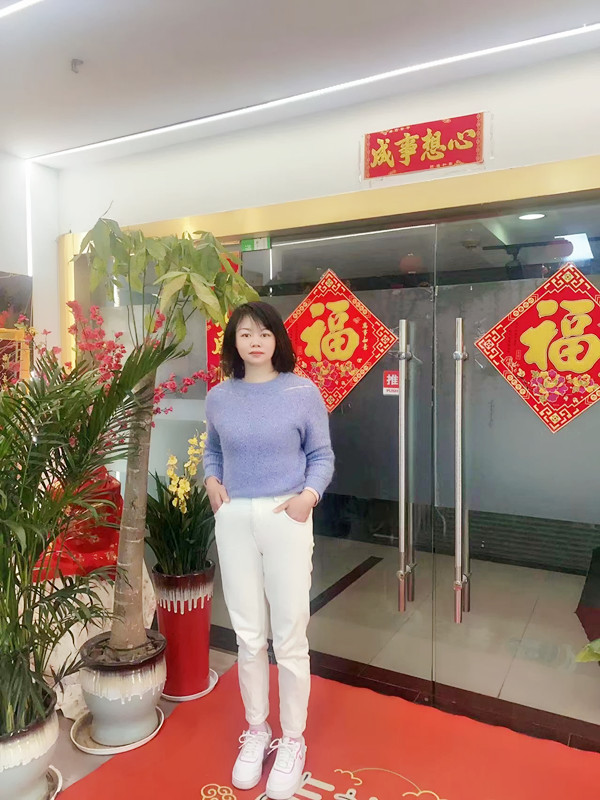 陳女士