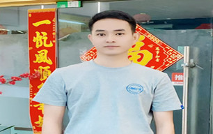 李先生