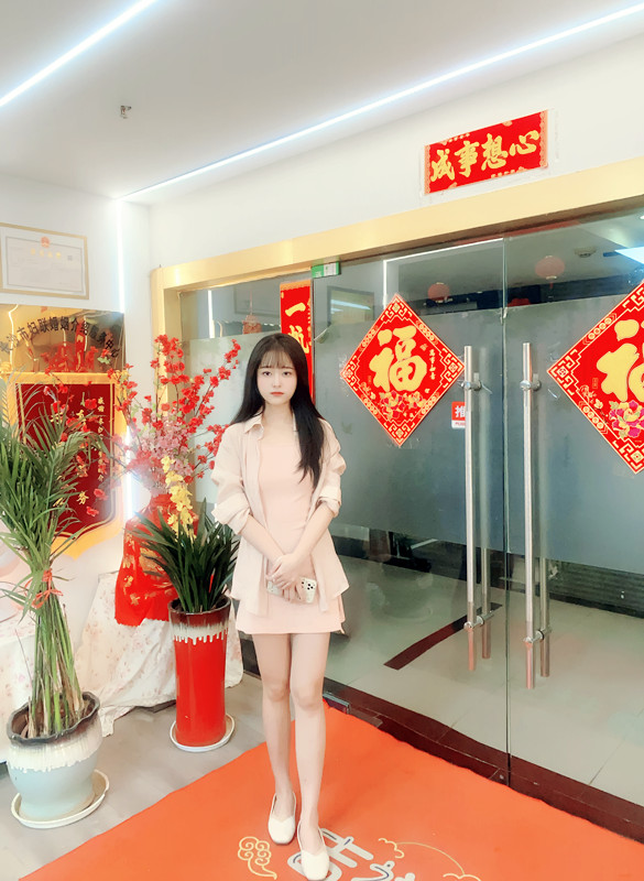 江小姐