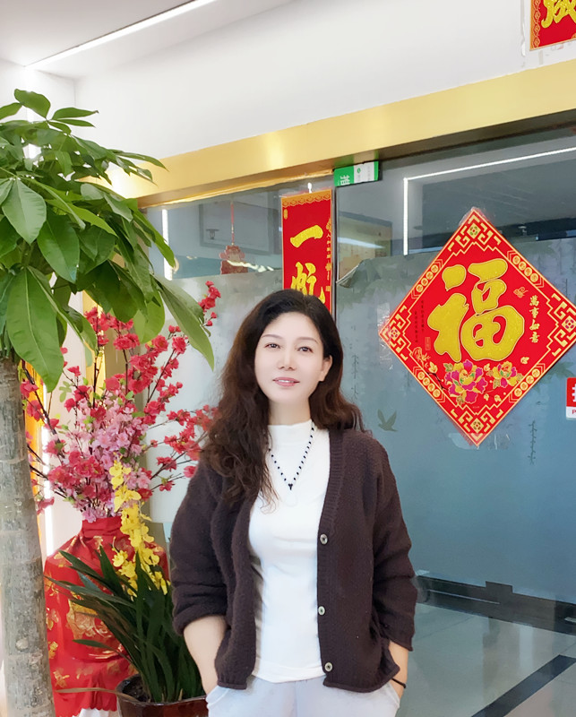 敏女士