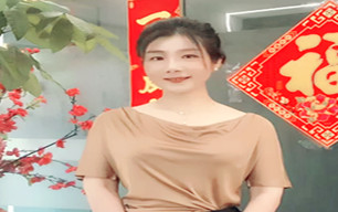 張女士
