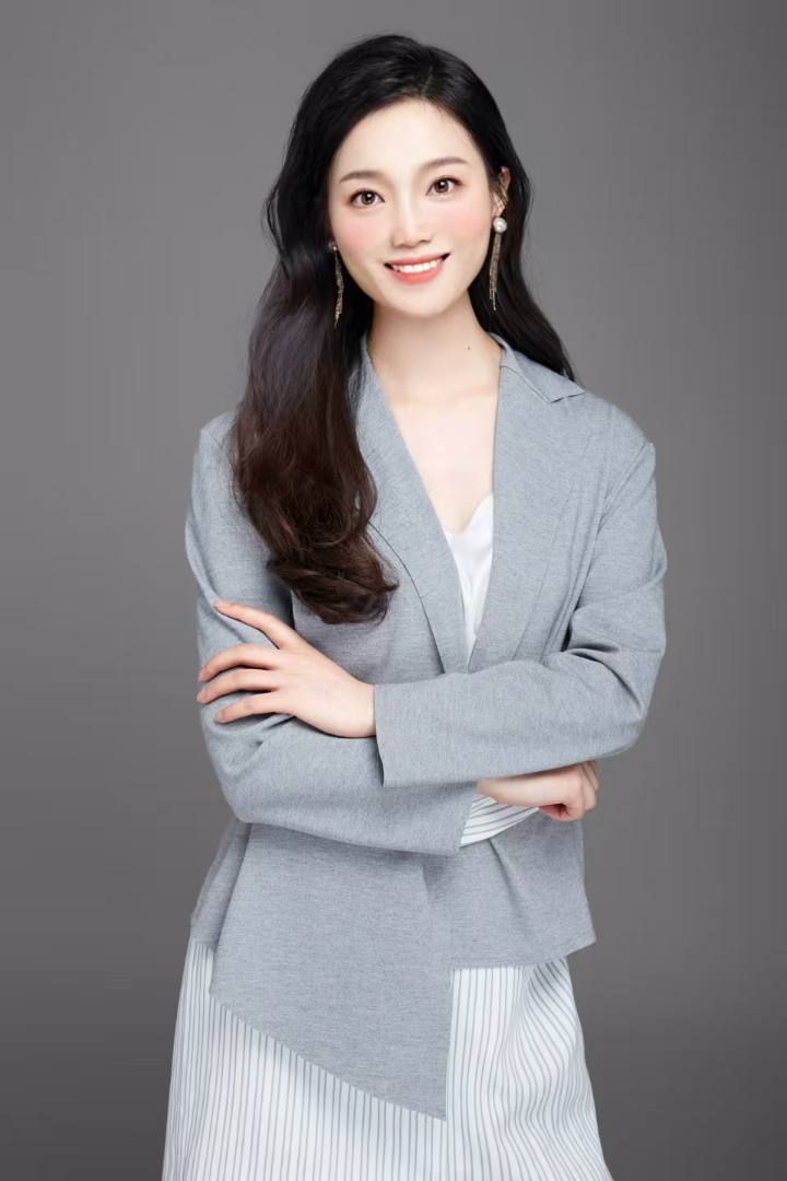 李小姐