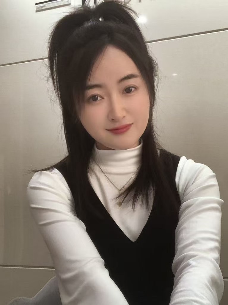鄧女士