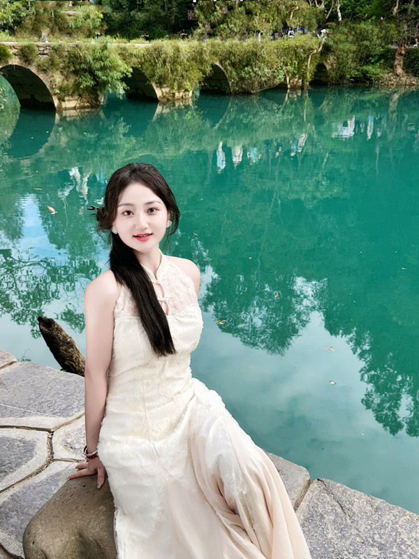 李小姐