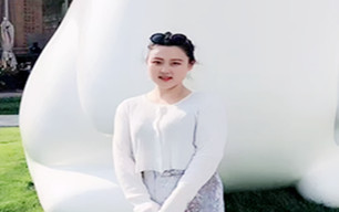 陳小姐 