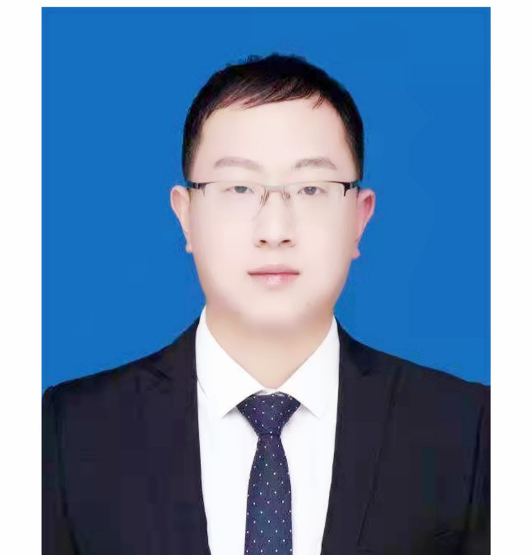 李先生