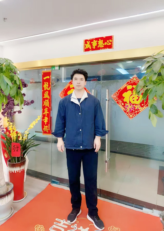 劉先生
